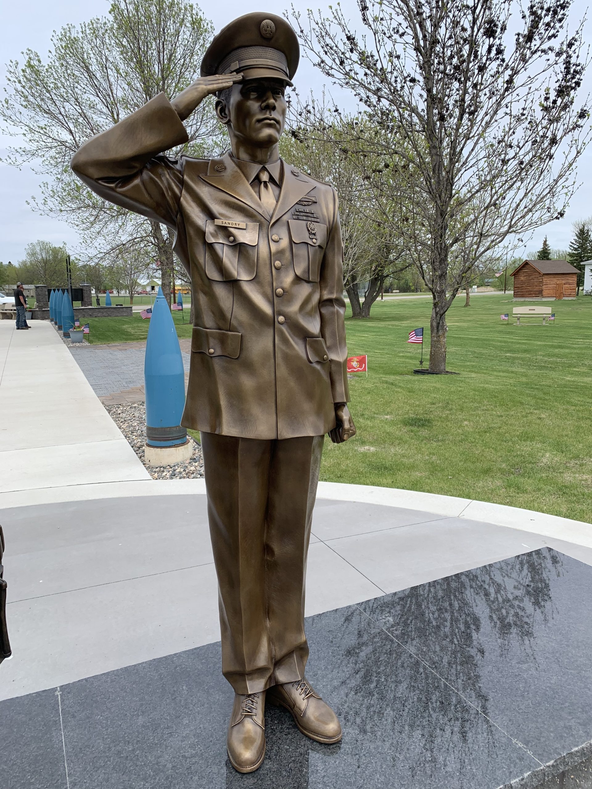 Life Size Soldier Statue, Saluting in Dress Uniform